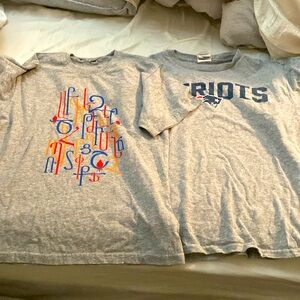 5 lightly used tshirts
